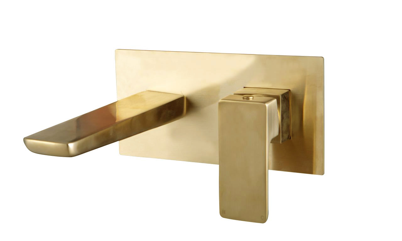 Scudo Muro Brushed Brass Taps