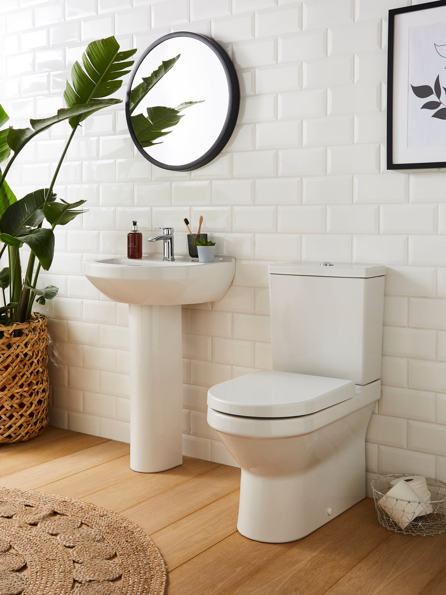 Style Pan, Cistern & Soft Close Seat