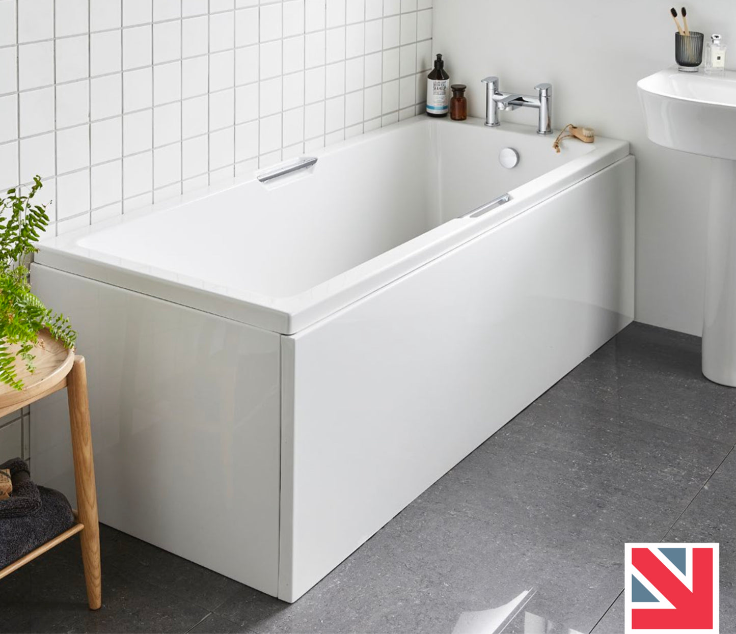 Luxe Gripped Bath various sizes includes Legs