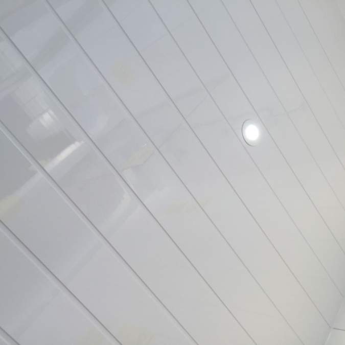 Ceiling Gloss White plank